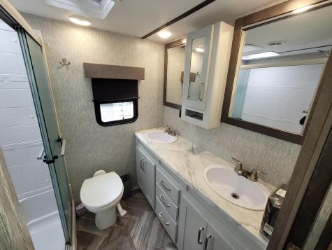 310 Old Chatham Road Dennis MA 02660
