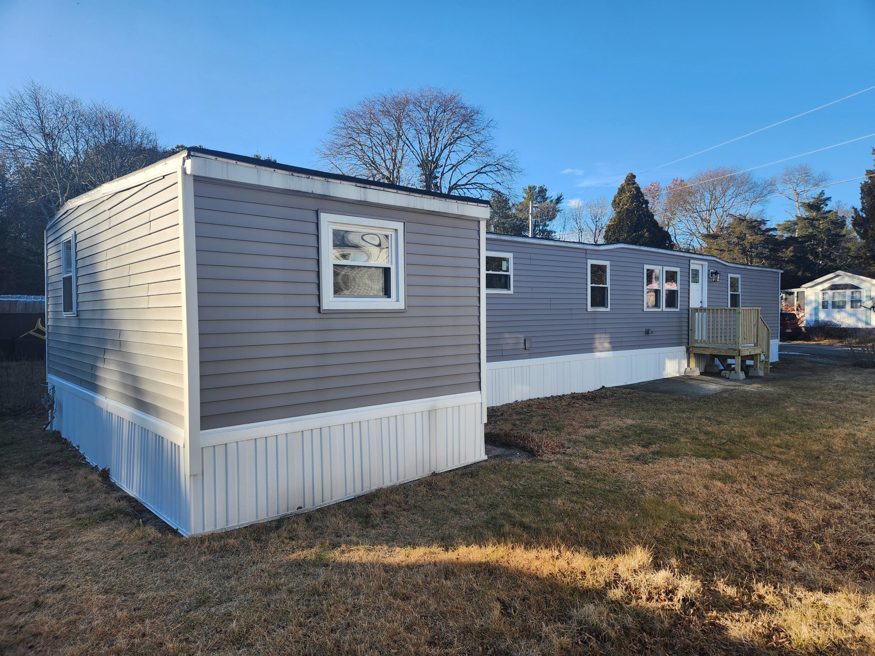 3 Fourth Avenue Bourne MA 02559
