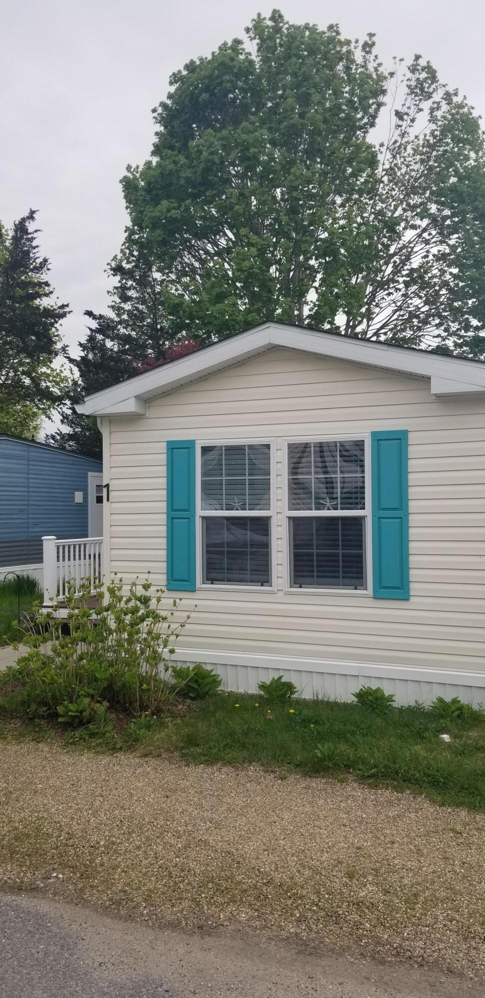 1 2nd Avenue Bourne MA 02559