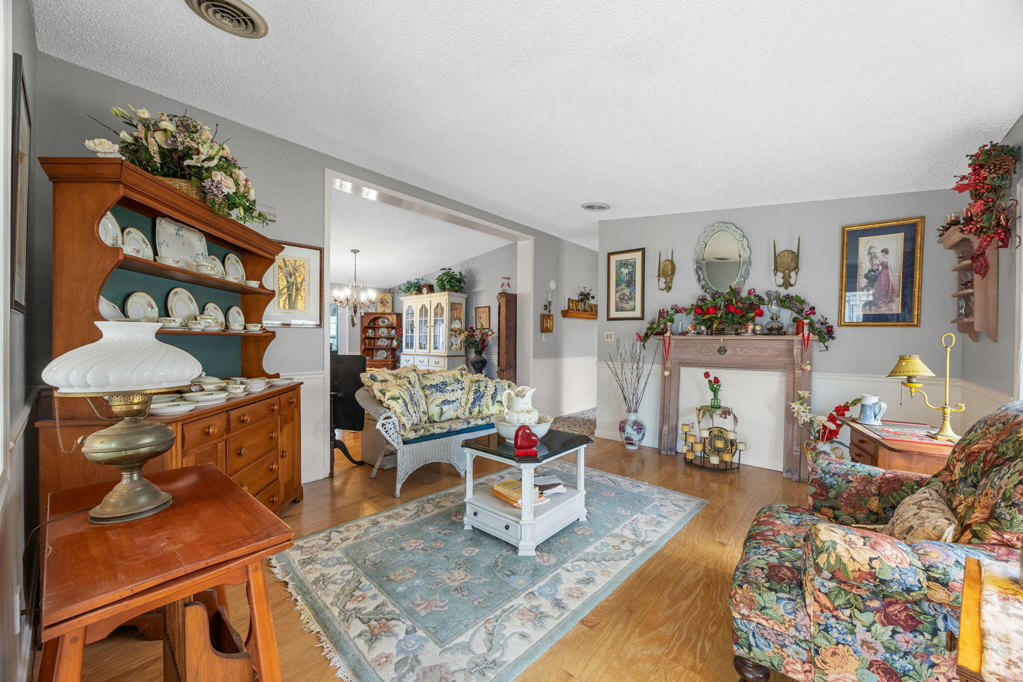 23 Green Holly Drive Kingston MA 02364