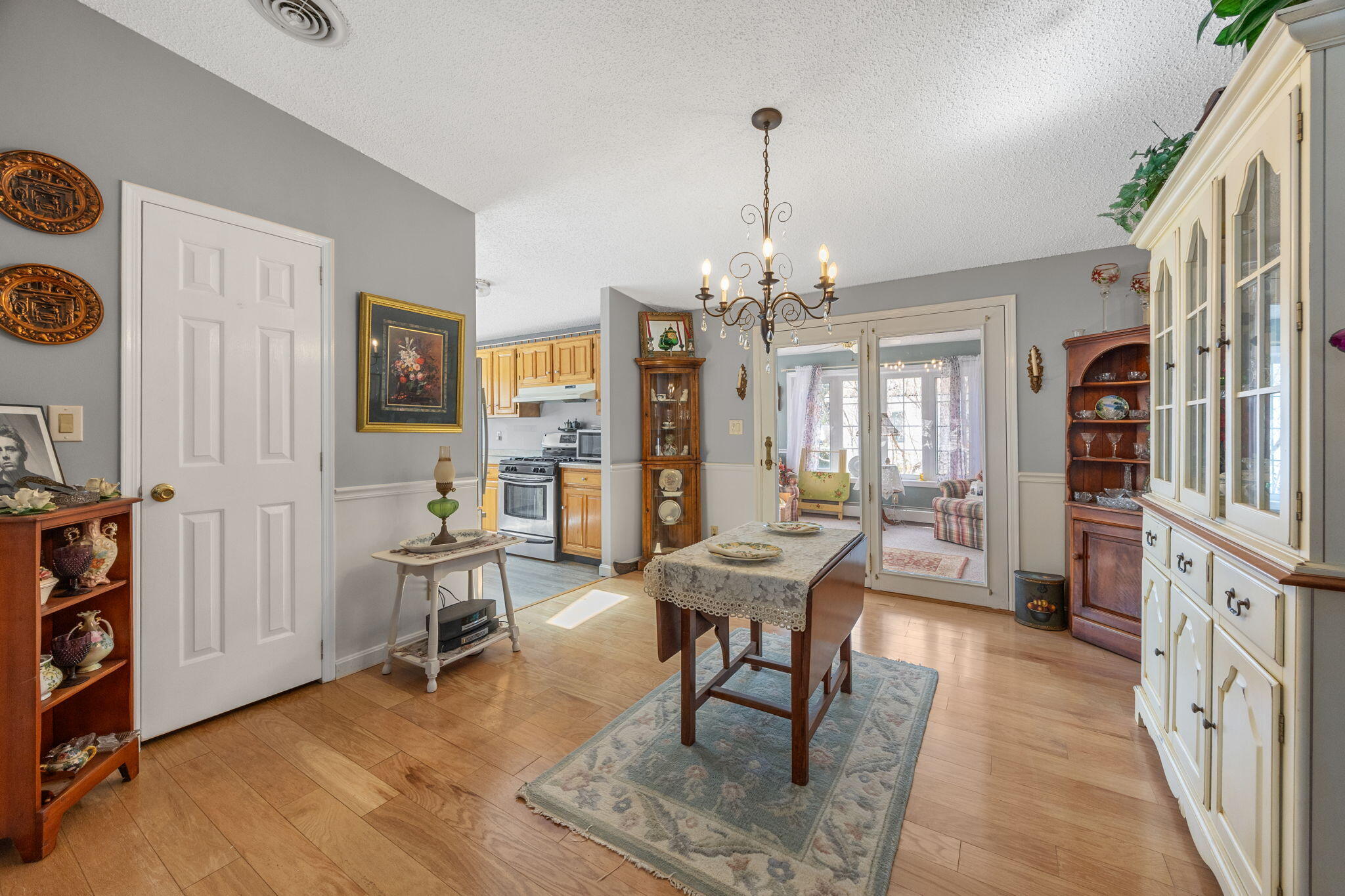 23 Green Holly Drive Kingston MA 02364