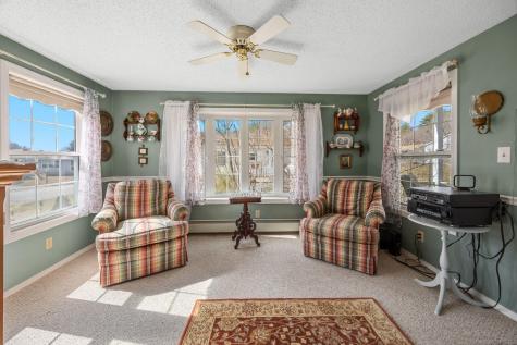 23 Green Holly Drive Kingston MA 02364