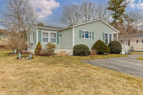 23 Green Holly Drive Kingston MA 02364