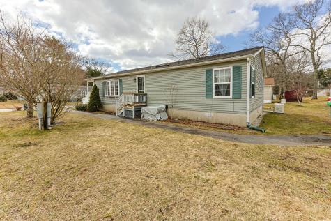 23 Green Holly Drive Kingston MA 02364