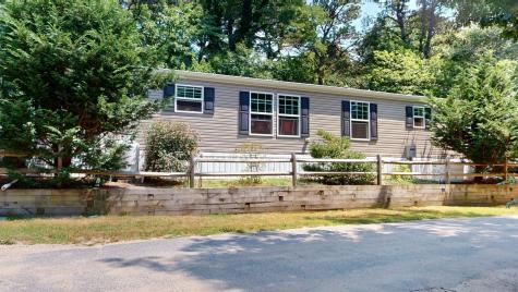 Wellfleet MA 02667