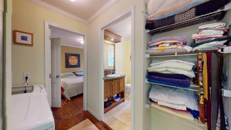 Wellfleet MA 02667