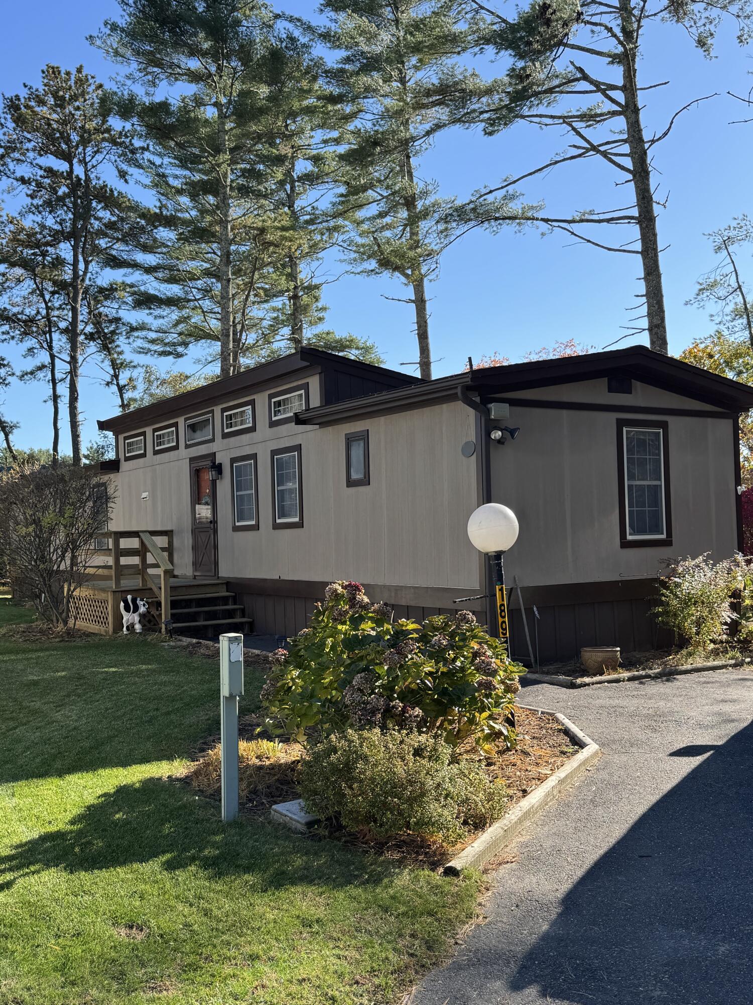 189 Pine View Terrace Wareham MA 02576