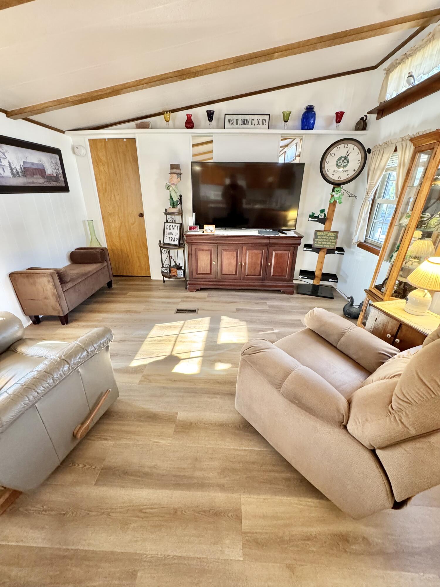 189 Pine View Terrace Wareham MA 02576