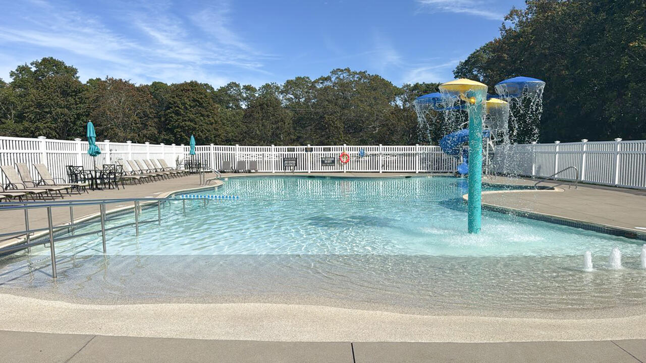 185 Cotuit Road Sandwich MA 02563