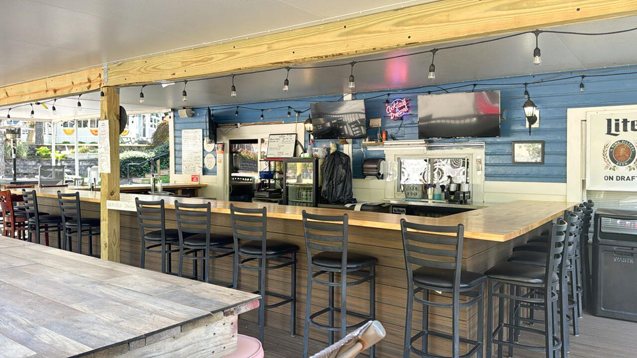 185 Cotuit Road Sandwich MA 02563