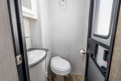 310 Old Chatham Road Dennis MA 02660