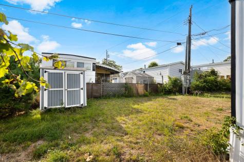 300 Nathan Ellis Highway Mashpee MA 02649