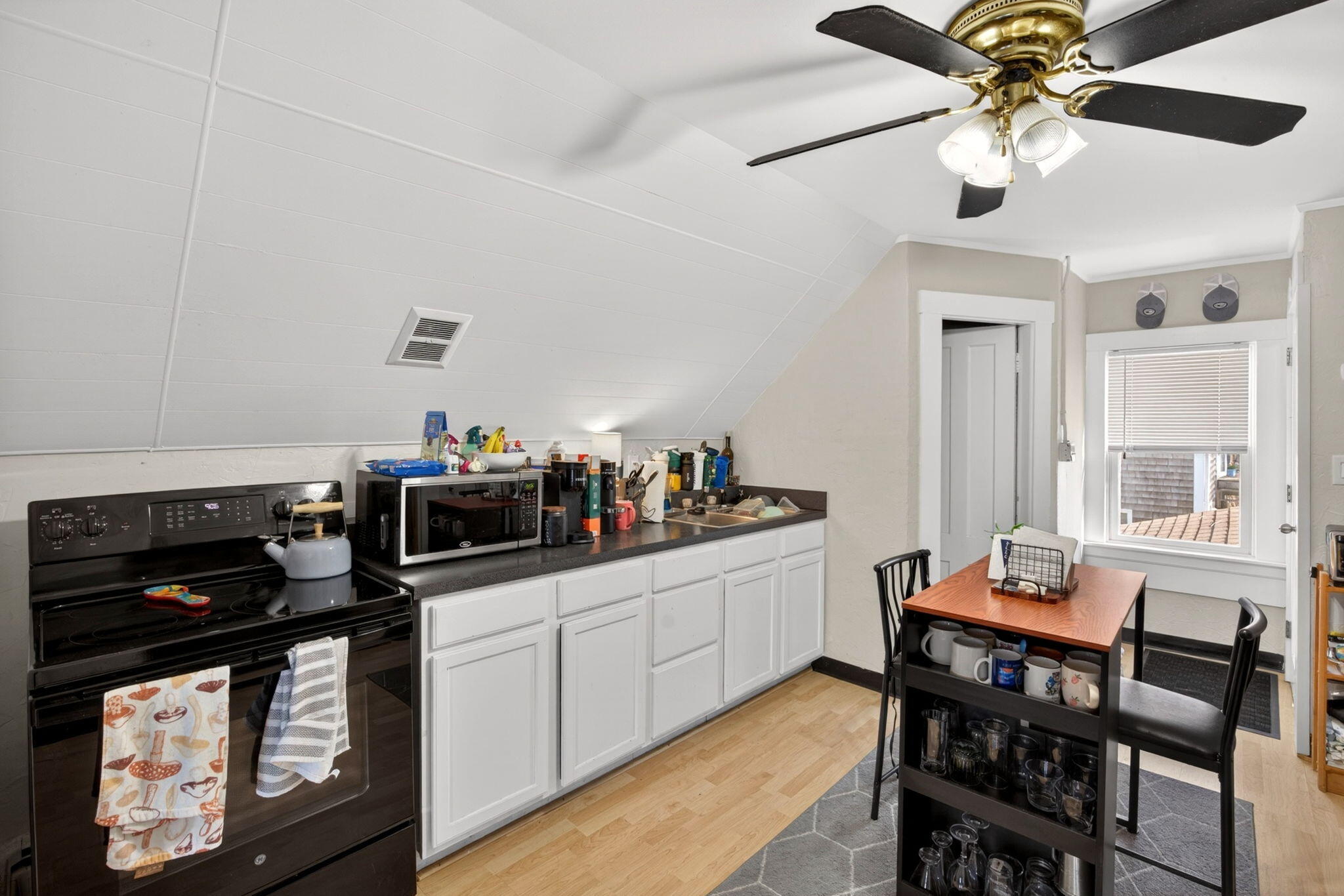 31 Conant Street Provincetown MA 02657