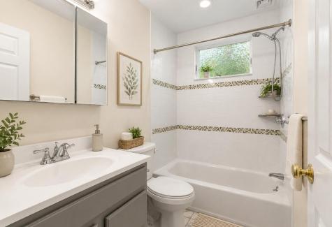 403-405 Reedsdale Road Milton MA 02186