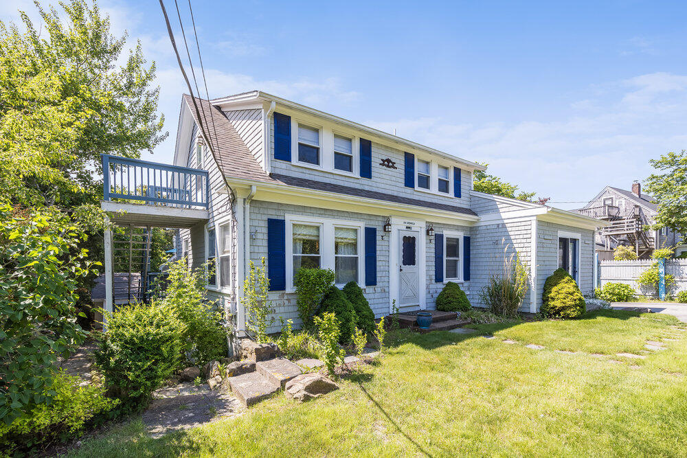 281 Gosnold Street Barnstable MA 02601