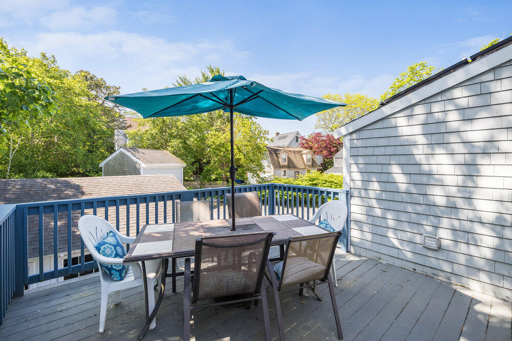 281 Gosnold Street Barnstable MA 02601