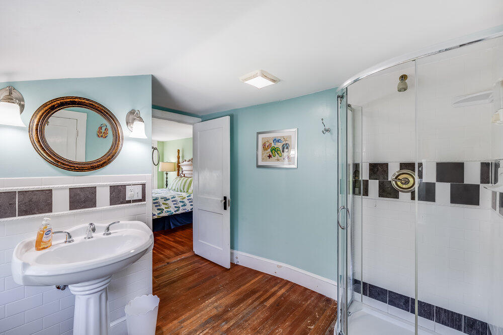 281 Gosnold Street Barnstable MA 02601