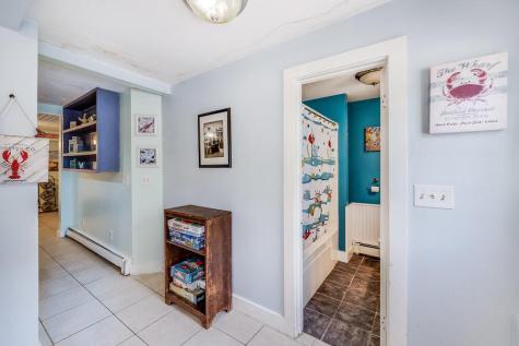 281 Gosnold Street Barnstable MA 02601