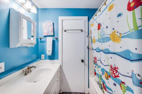 281 Gosnold Street Barnstable MA 02601