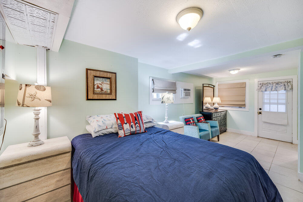 281 Gosnold Street Barnstable MA 02601