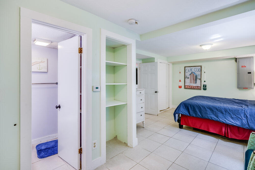 281 Gosnold Street Barnstable MA 02601