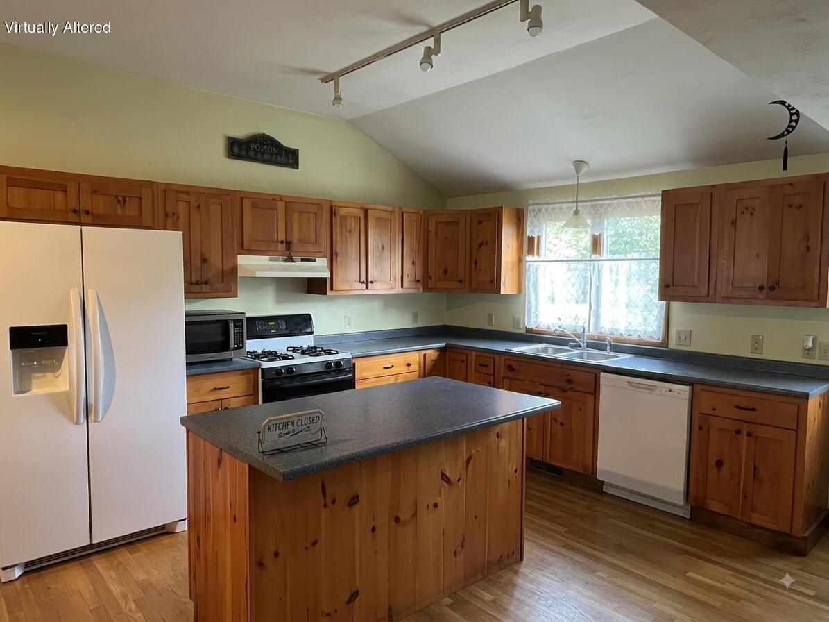 765 Schoolhouse Road Eastham MA 02642