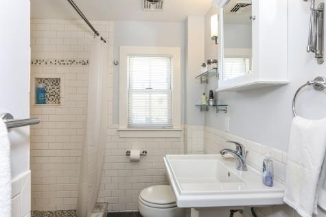 24 Winthrop Street Provincetown MA 02657