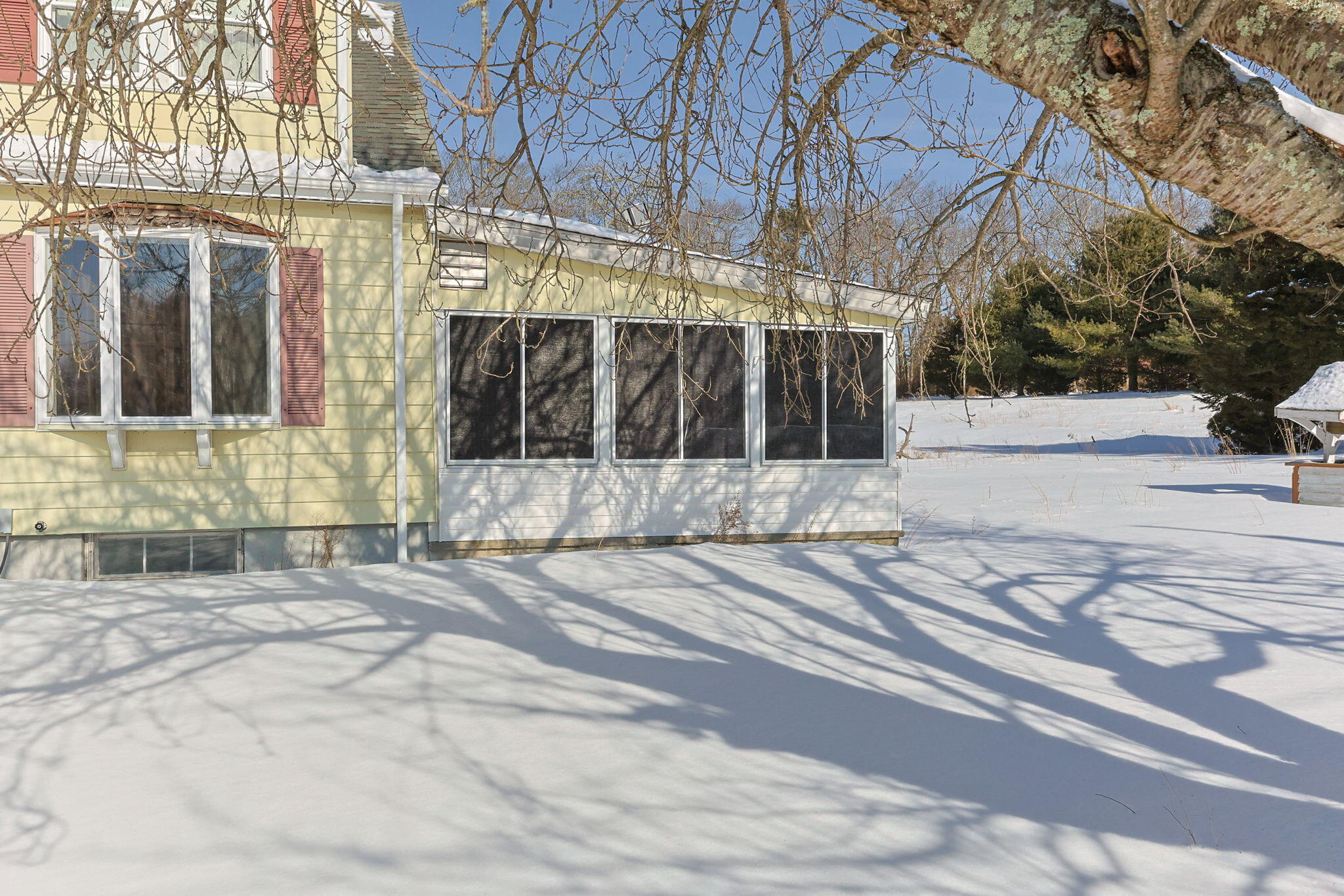 320-322 Old Bedford Road Westport MA 02790