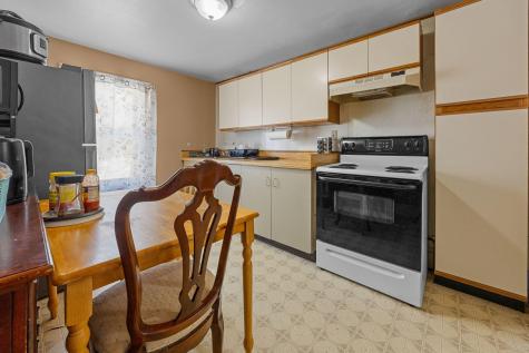 320-322 Old Bedford Road Westport MA 02790