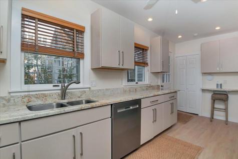 44 Commercial Street Provincetown MA 02657