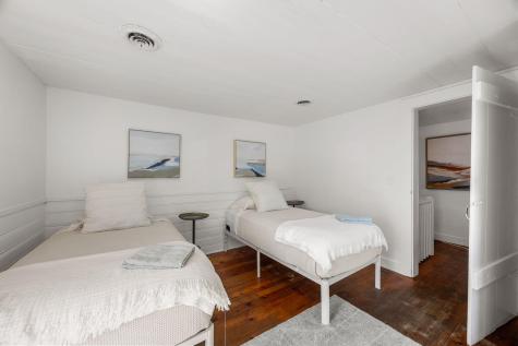 21 Lyndale Road Yarmouth MA 02664