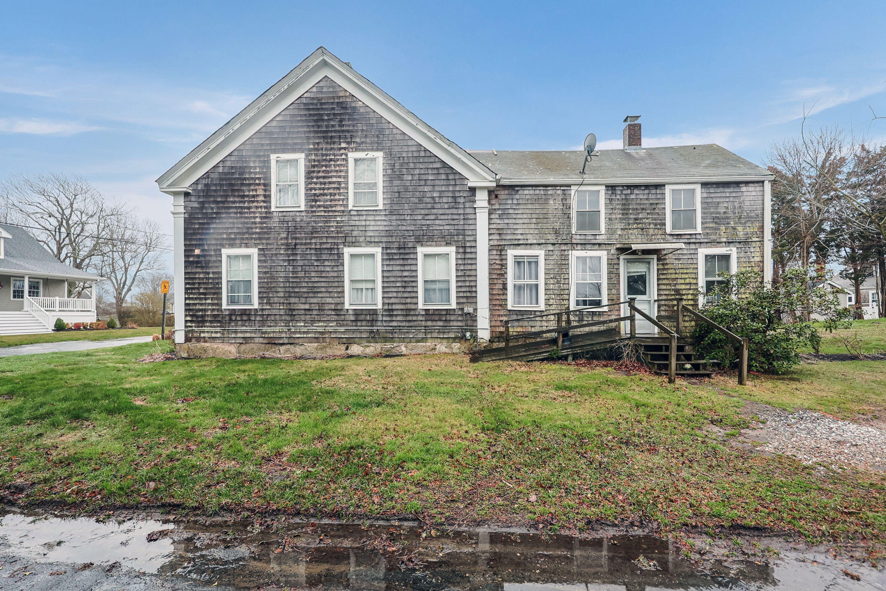 32 Church Street Sandwich MA 02563