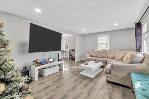 22-24 Wildwood Path Yarmouth MA 02673