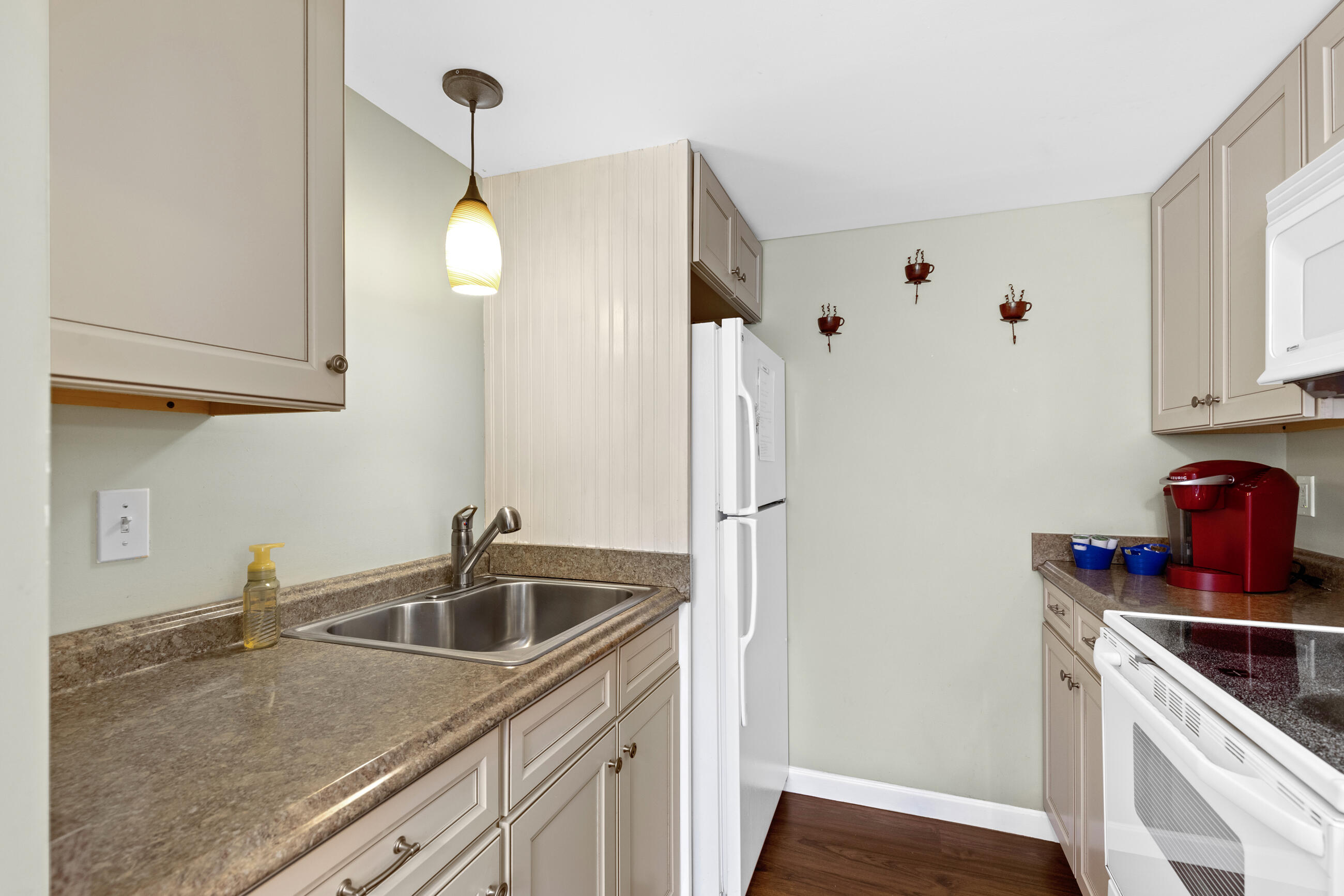 78 Upper County Road Dennis MA 02638