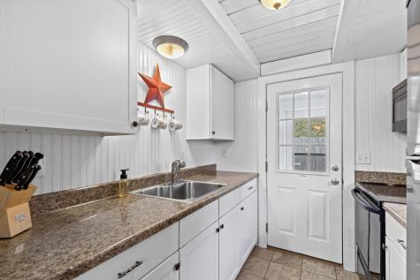 78 Upper County Road Dennis MA 02638