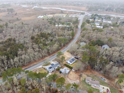 78 Upper County Road Dennis MA 02638