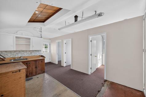 7 Standish Street Provincetown MA 02657