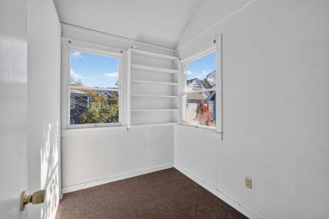 7 Standish Street Provincetown MA 02657