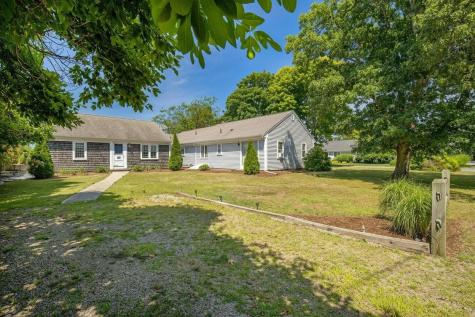 11 & 11a Gateway Street South Yarmouth MA 02664