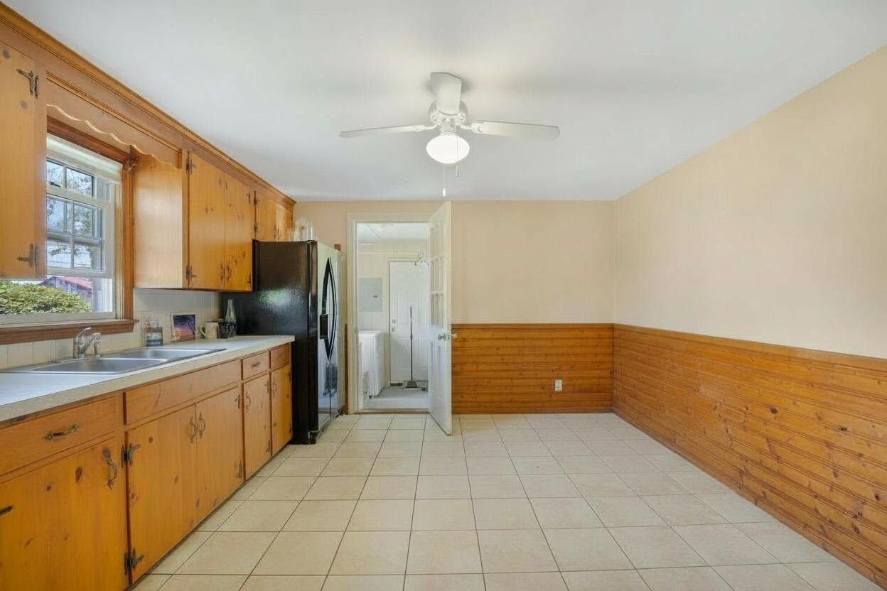 11 & 11a Gateway Street South Yarmouth MA 02664