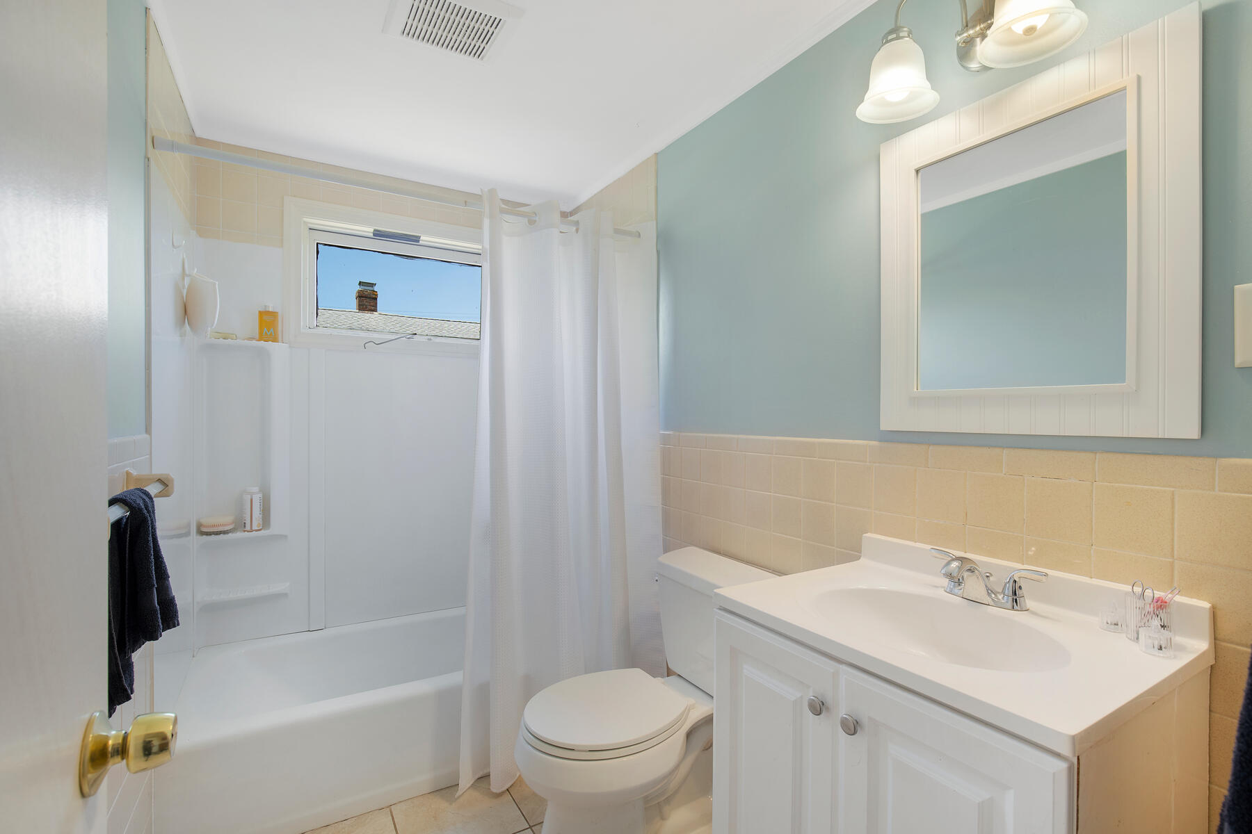 11 & 11a Gateway Street South Yarmouth MA 02664