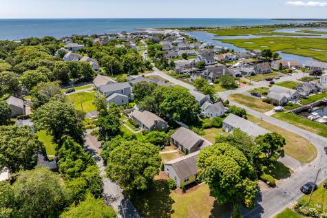 11 & 11a Gateway Street South Yarmouth MA 02664