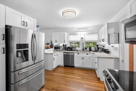 511 E Palmer Avenue Falmouth MA 02540
