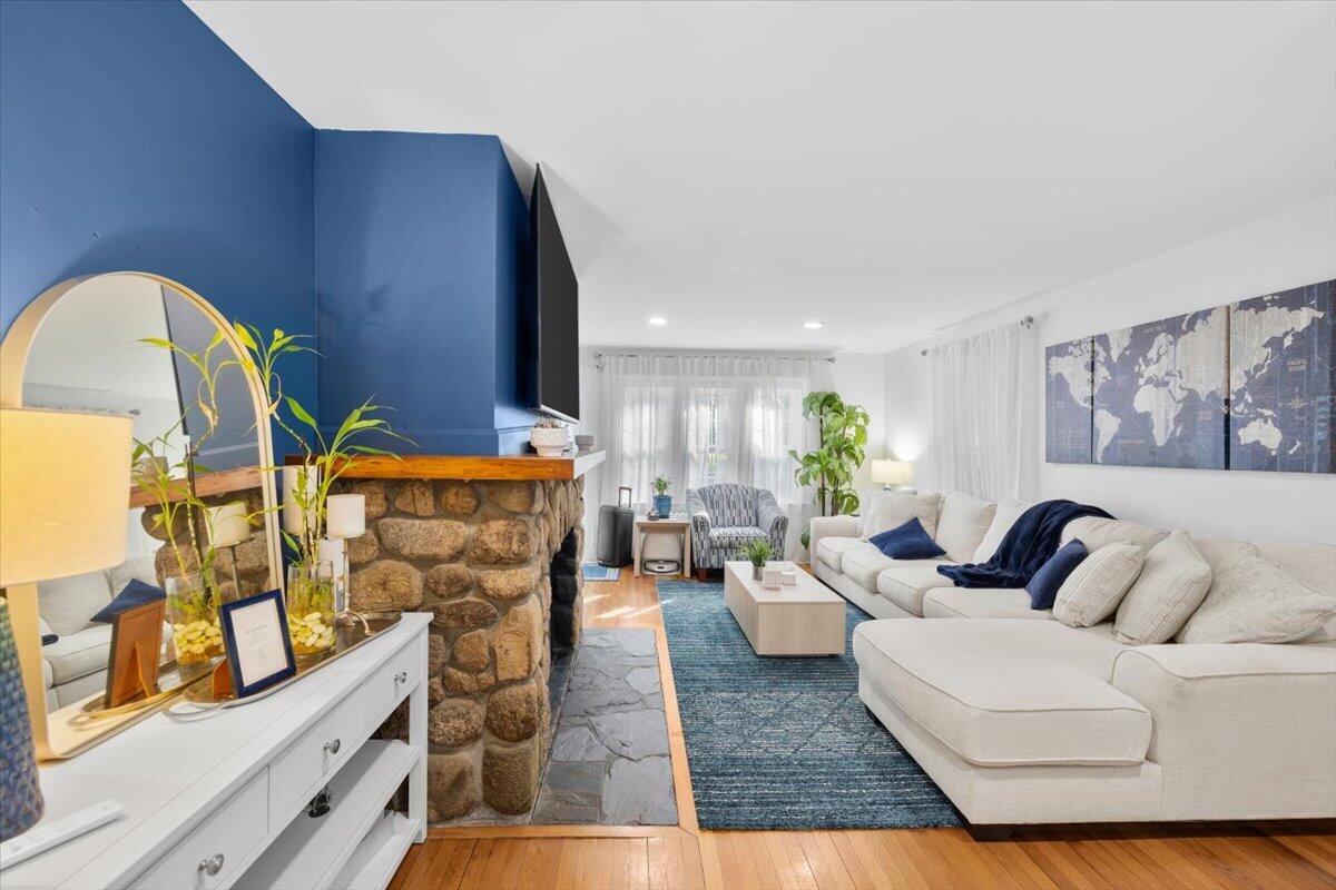 511 E Palmer Avenue Falmouth MA 02540