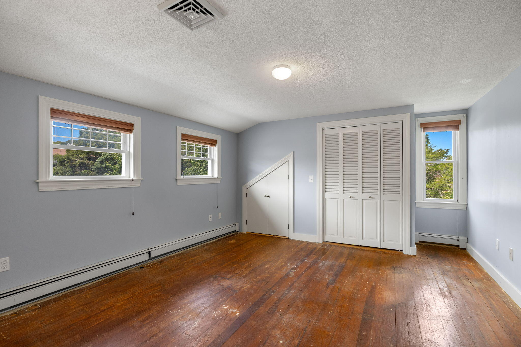 196 Bradford Street Provincetown MA 02657
