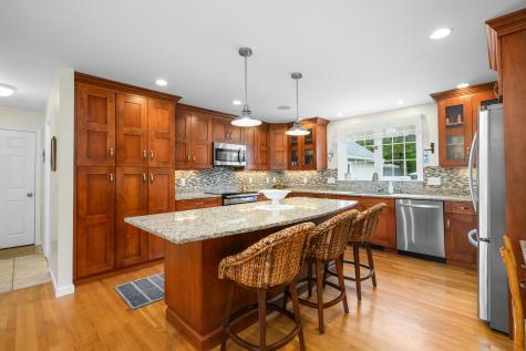 91 Williston Road Sagamore Beach MA 02562