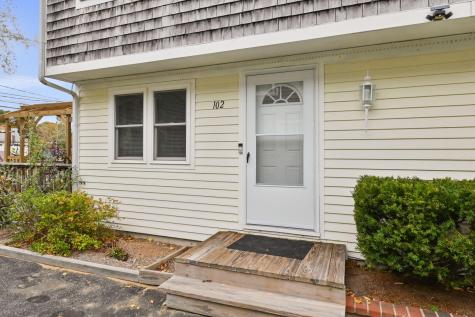 102 Sea Street Dennis MA 02639