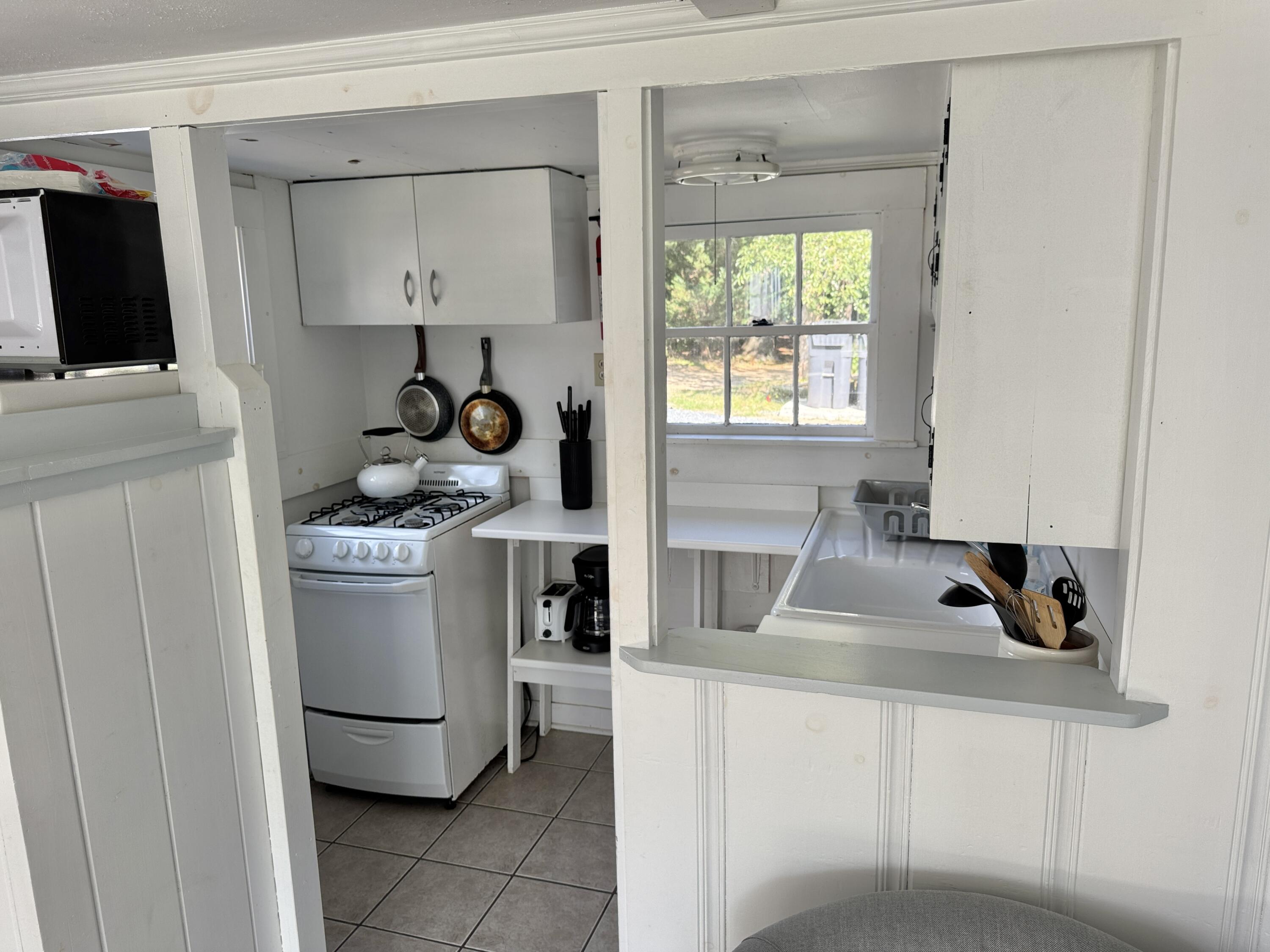 10 Penny Lane Eastham MA 02642