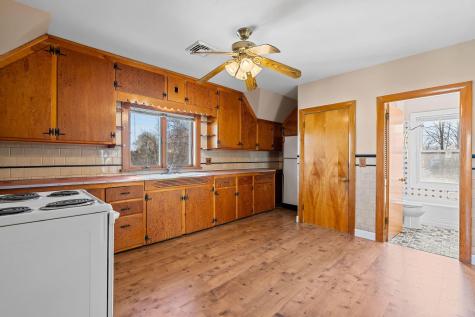 9 Blinns Court Taunton MA 02780