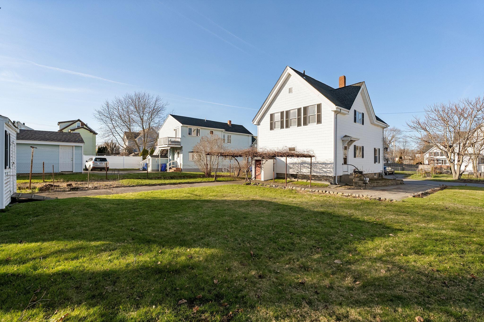 9 Blinns Court Taunton MA 02780